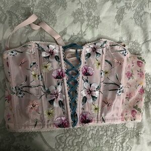 Stunning floral NWT bra corset